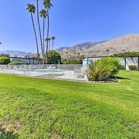 Palm Springs Condo With 2 Community Heated Pools!